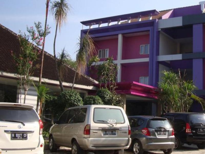 Twin Star Hotel Surakarta  Ngoại thất bức ảnh