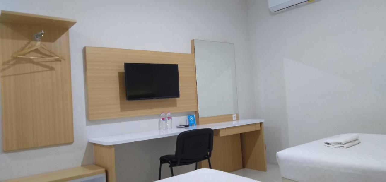 Twin Star Hotel Surakarta  Ngoại thất bức ảnh